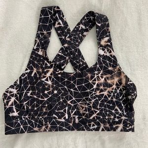Rare lululemon sports bra size 8
